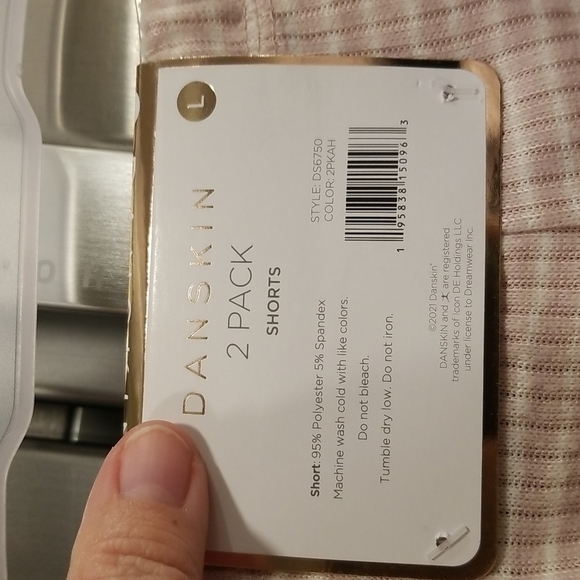 💕DANSKIN💕 PJ Prints & Solid Ribbed PJ Shorts 2Pk Pink & Gray Pattern Large NWT - Picture 7 of 7